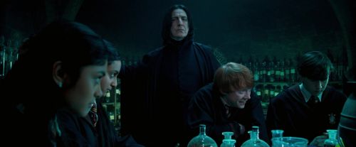 Click to view full size image
==============
OdF-Potterish_3422.jpg OdF-Potterish_3422.jpg