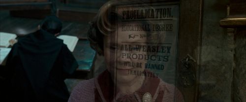 Click to view full size image
==============
OdF-Potterish_3444.jpg OdF-Potterish_3444.jpg