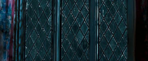Click to view full size image
==============
OdF-Potterish_3838.jpg OdF-Potterish_3838.jpg