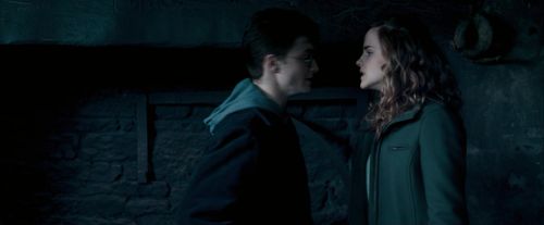 Click to view full size image
==============
OdF-Potterish_3954.jpg OdF-Potterish_3954.jpg