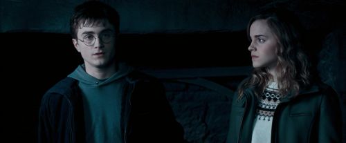 Click to view full size image
==============
OdF-Potterish_3990.jpg OdF-Potterish_3990.jpg
