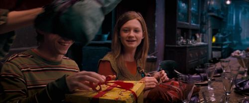 Click to view full size image
==============
OdF-Potterish_5189.jpg OdF-Potterish_5189.jpg