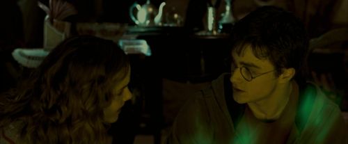 Click to view full size image
==============
OdF-Potterish_7213.jpg OdF-Potterish_7213.jpg