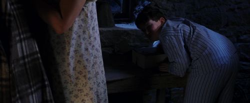 Click to view full size image
==============
PF-Potterish_01470.jpg PF-Potterish_01470.jpg