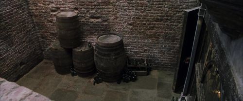 Click to view full size image
==============
PF-Potterish_01724.jpg PF-Potterish_01724.jpg