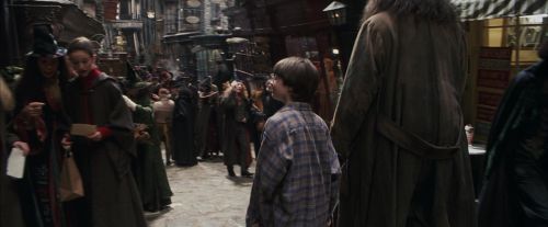 Click to view full size image
==============
PF-Potterish_01779.jpg PF-Potterish_01779.jpg