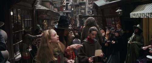 Click to view full size image
==============
PF-Potterish_01784.jpg PF-Potterish_01784.jpg