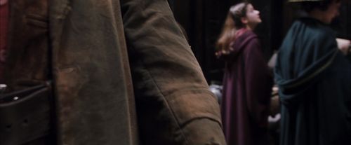 Click to view full size image
==============
PF-Potterish_01802.jpg PF-Potterish_01802.jpg