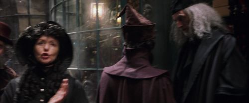 Click to view full size image
==============
PF-Potterish_01815.jpg PF-Potterish_01815.jpg