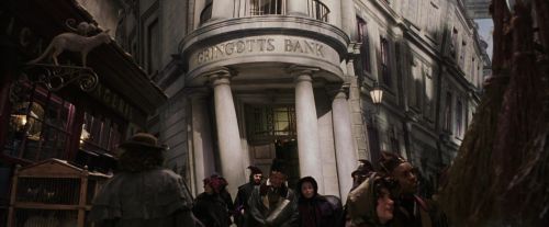 Click to view full size image
==============
PF-Potterish_01865.jpg PF-Potterish_01865.jpg