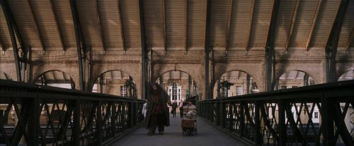 Click to view full size image
==============
PF-Potterish_02664.jpg PF-Potterish_02664.jpg