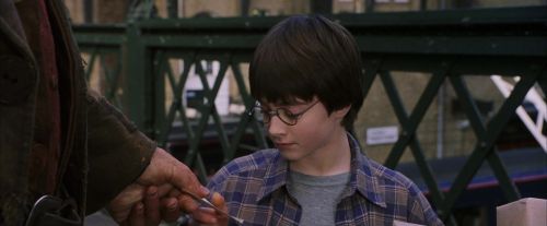 Click to view full size image
==============
PF-Potterish_02684.jpg PF-Potterish_02684.jpg