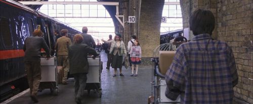 Click to view full size image
==============
PF-Potterish_02776.jpg PF-Potterish_02776.jpg