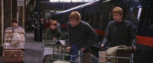 Click to view full size image
==============
PF-Potterish_02806.jpg PF-Potterish_02806.jpg