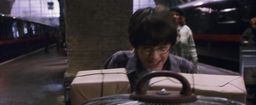 Click to view full size image
==============
PF-Potterish_02869.jpg PF-Potterish_02869.jpg