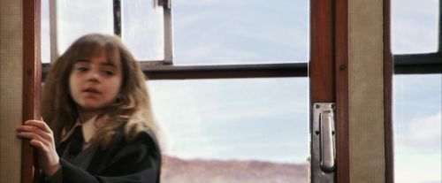Click to view full size image
==============
PF-Potterish_03215.jpg PF-Potterish_03215.jpg