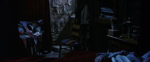 Click to view full size image
==============
PF-Potterish_04258.jpg PF-Potterish_04258.jpg