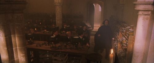 Click to view full size image
==============
PF-Potterish_04392.jpg PF-Potterish_04392.jpg