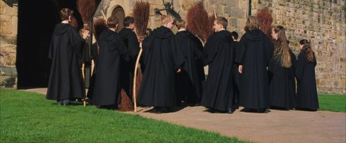 Click to view full size image
==============
PF-Potterish_04877.jpg PF-Potterish_04877.jpg