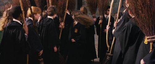 Click to view full size image
==============
PF-Potterish_04946.jpg PF-Potterish_04946.jpg