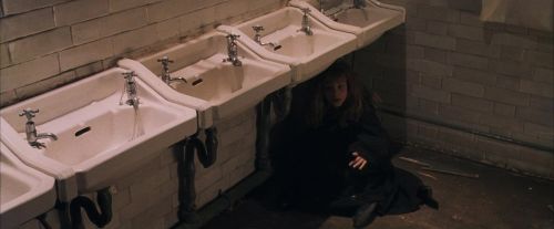 Click to view full size image
==============
PF-Potterish_06046.jpg PF-Potterish_06046.jpg