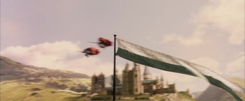 Click to view full size image
==============
PF-Potterish_06516.jpg PF-Potterish_06516.jpg