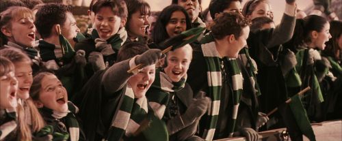 Click to view full size image
==============
PF-Potterish_06540.jpg PF-Potterish_06540.jpg