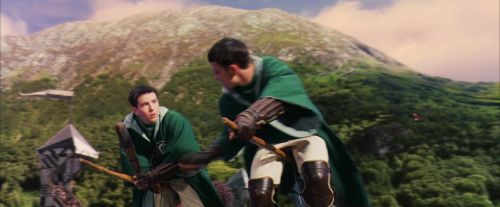 Click to view full size image
==============
PF-Potterish_06762.jpg PF-Potterish_06762.jpg