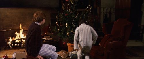 Click to view full size image
==============
PF-Potterish_07463.jpg PF-Potterish_07463.jpg