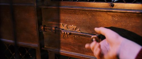 Click to view full size image
==============
PF-Potterish_07583.jpg PF-Potterish_07583.jpg