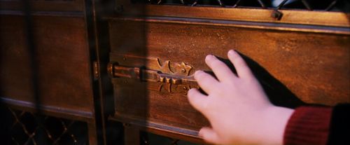 Click to view full size image
==============
PF-Potterish_07584.jpg PF-Potterish_07584.jpg