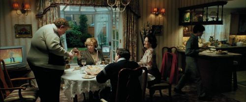 Click to view full size image
==============
PdA-Potterish_0185.jpg PdA-Potterish_0185.jpg