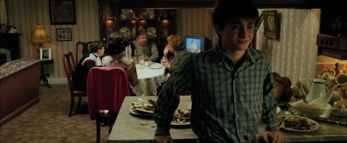 Click to view full size image
==============
PdA-Potterish_0226.jpg PdA-Potterish_0226.jpg