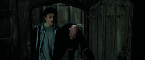 Click to view full size image
==============
PdA-Potterish_0829.jpg PdA-Potterish_0829.jpg
