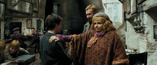 Click to view full size image
==============
PdA-Potterish_1109.jpg PdA-Potterish_1109.jpg