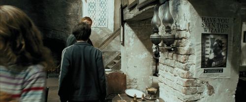 Click to view full size image
==============
PdA-Potterish_1118.jpg PdA-Potterish_1118.jpg