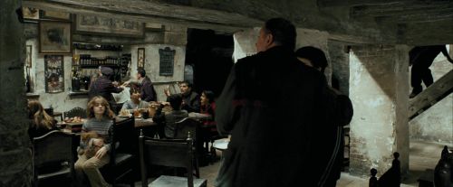 Click to view full size image
==============
PdA-Potterish_1138.jpg PdA-Potterish_1138.jpg