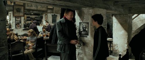 Click to view full size image
==============
PdA-Potterish_1147.jpg PdA-Potterish_1147.jpg