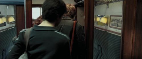 Click to view full size image
==============
PdA-Potterish_1233.jpg PdA-Potterish_1233.jpg