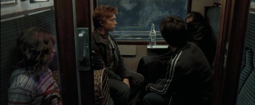 Click to view full size image
==============
PdA-Potterish_1249.jpg PdA-Potterish_1249.jpg