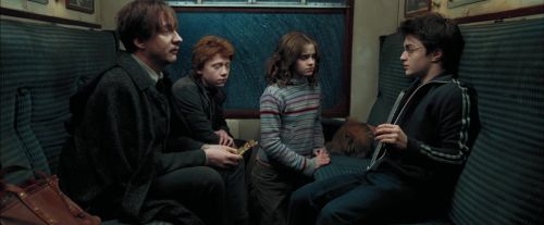 Click to view full size image
==============
PdA-Potterish_1468.jpg PdA-Potterish_1468.jpg