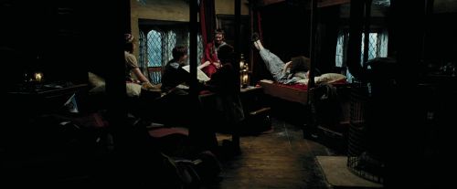 Click to view full size image
==============
PdA-Potterish_1775.jpg PdA-Potterish_1775.jpg