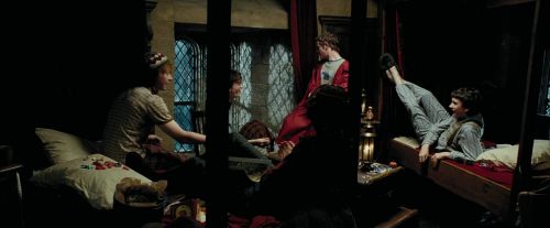 Click to view full size image
==============
PdA-Potterish_1786.jpg PdA-Potterish_1786.jpg
