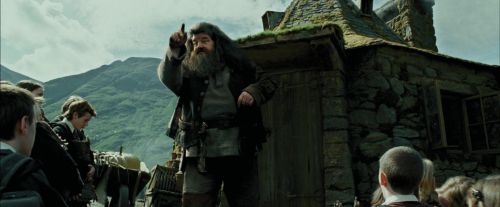 Click to view full size image
==============
PdA-Potterish_2032.jpg PdA-Potterish_2032.jpg