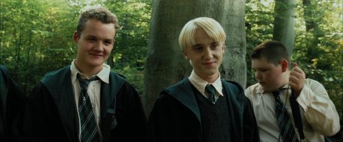 Click to view full size image
==============
PdA-Potterish_2099.jpg PdA-Potterish_2099.jpg