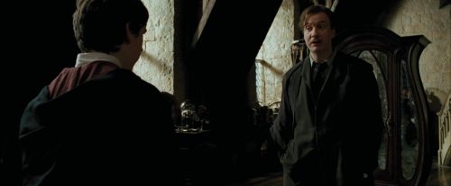 Click to view full size image
==============
PdA-Potterish_2667.jpg PdA-Potterish_2667.jpg
