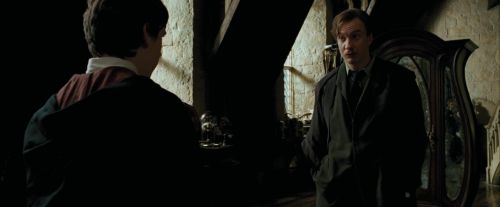 Click to view full size image
==============
PdA-Potterish_2668.jpg PdA-Potterish_2668.jpg