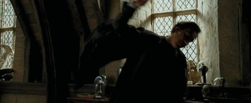 Click to view full size image
==============
PdA-Potterish_2791.jpg PdA-Potterish_2791.jpg
