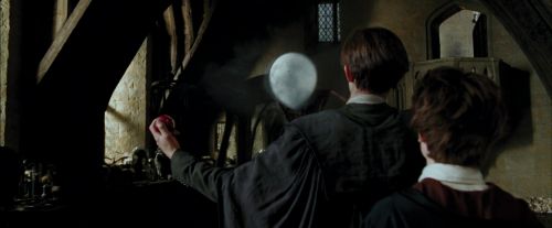 Click to view full size image
==============
PdA-Potterish_2821.jpg PdA-Potterish_2821.jpg