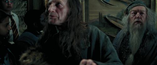 Click to view full size image
==============
PdA-Potterish_3110.jpg PdA-Potterish_3110.jpg